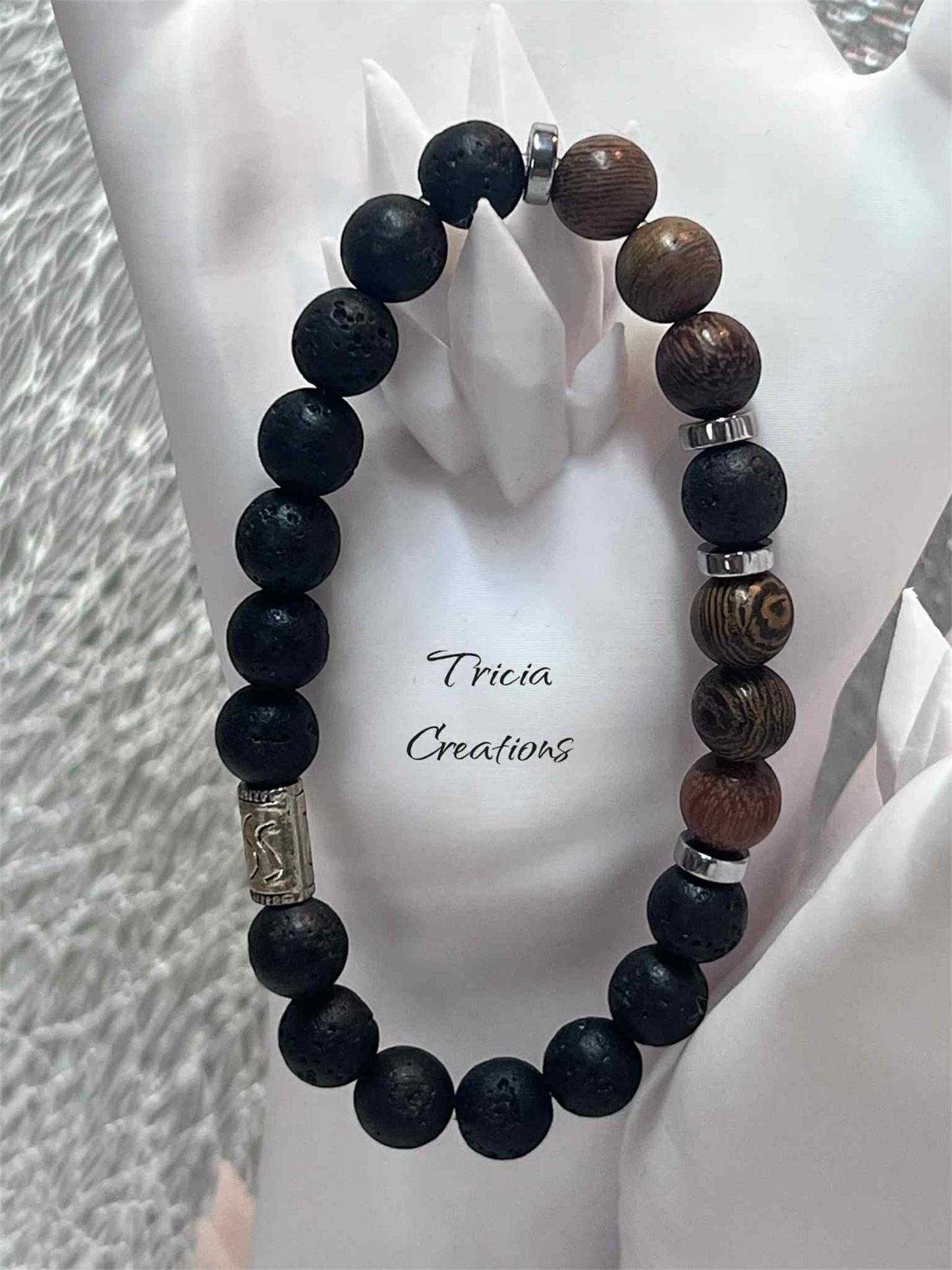 Bracelet : Bois et Pierre de lave