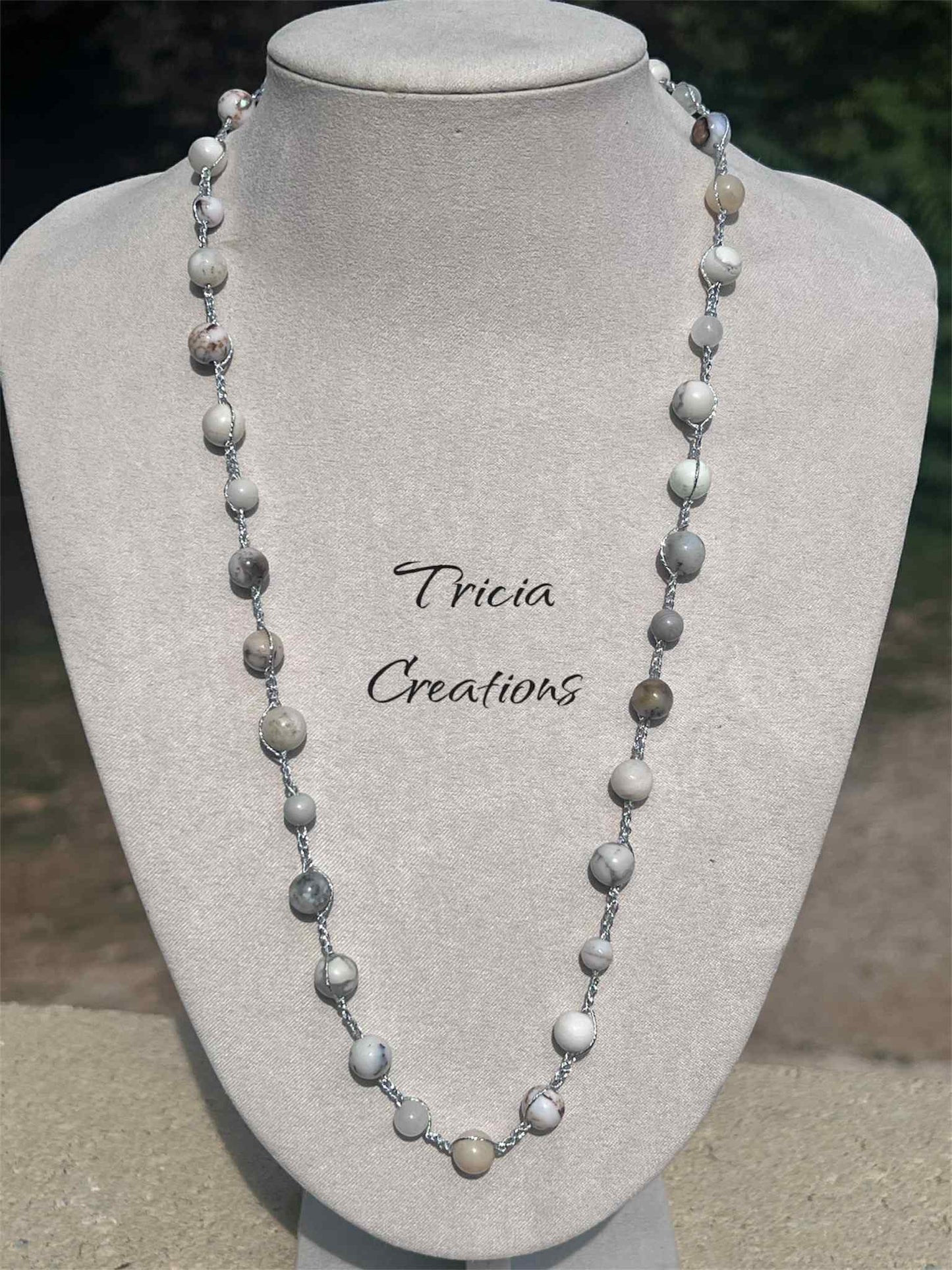 Collier Agate dendrite