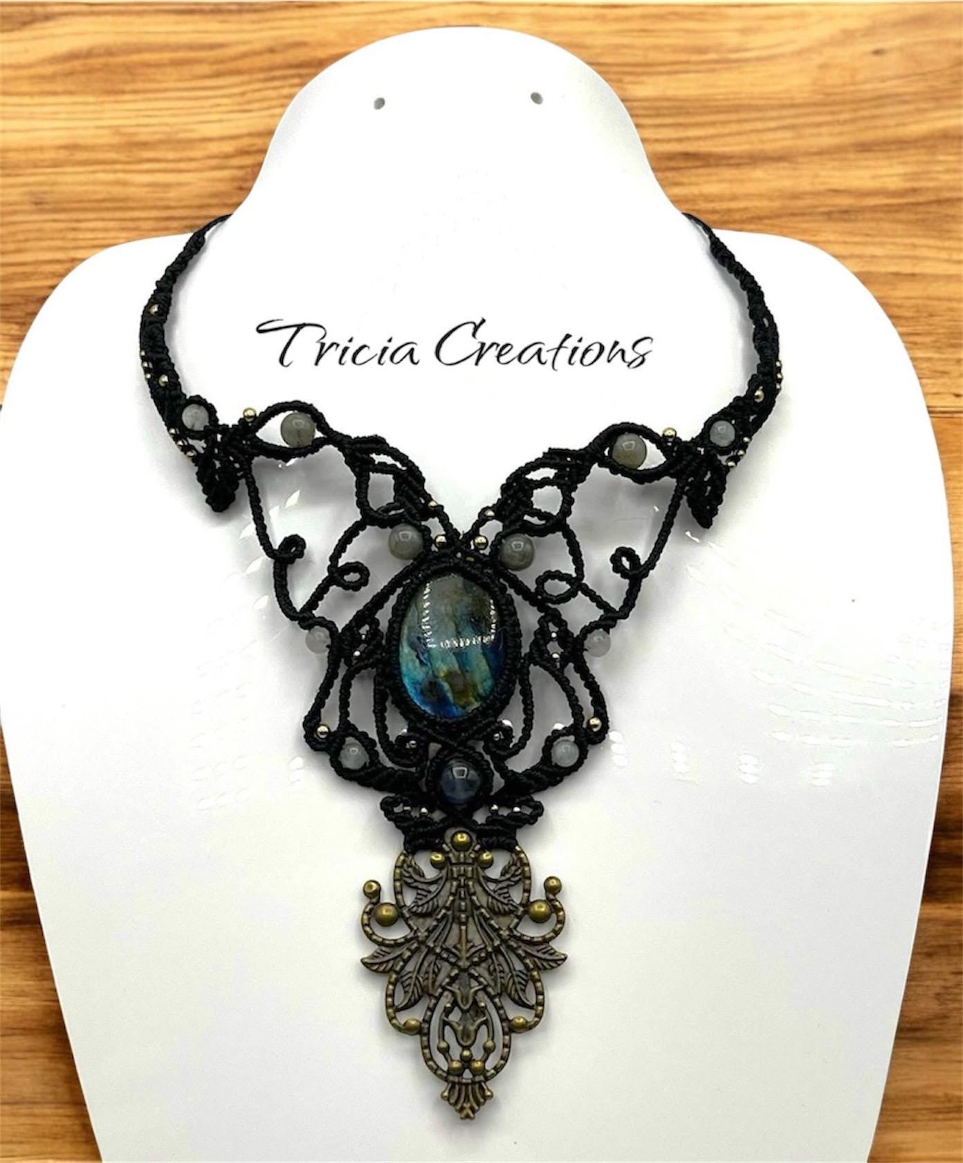 Collier - Plastron