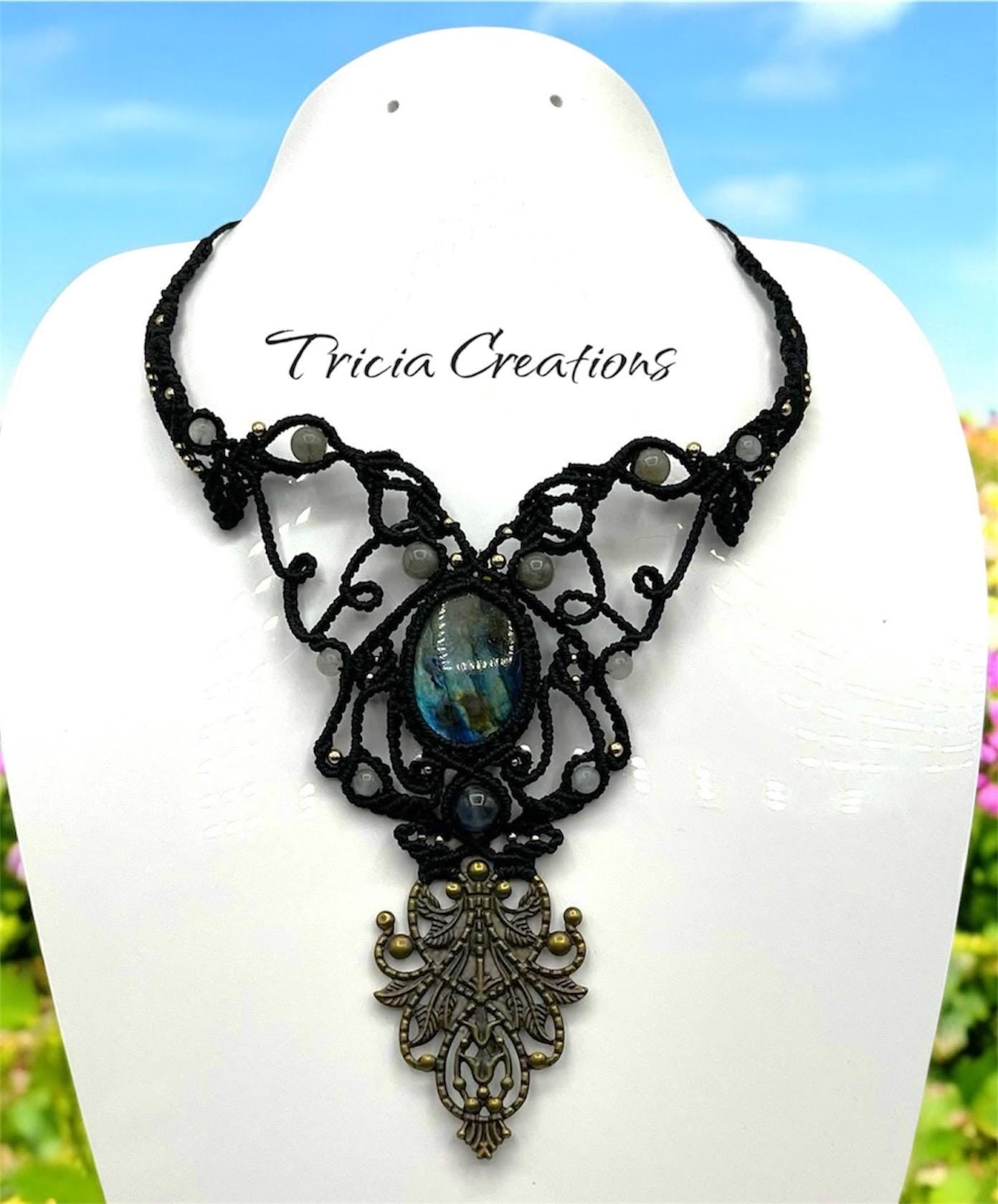 Collier - Plastron