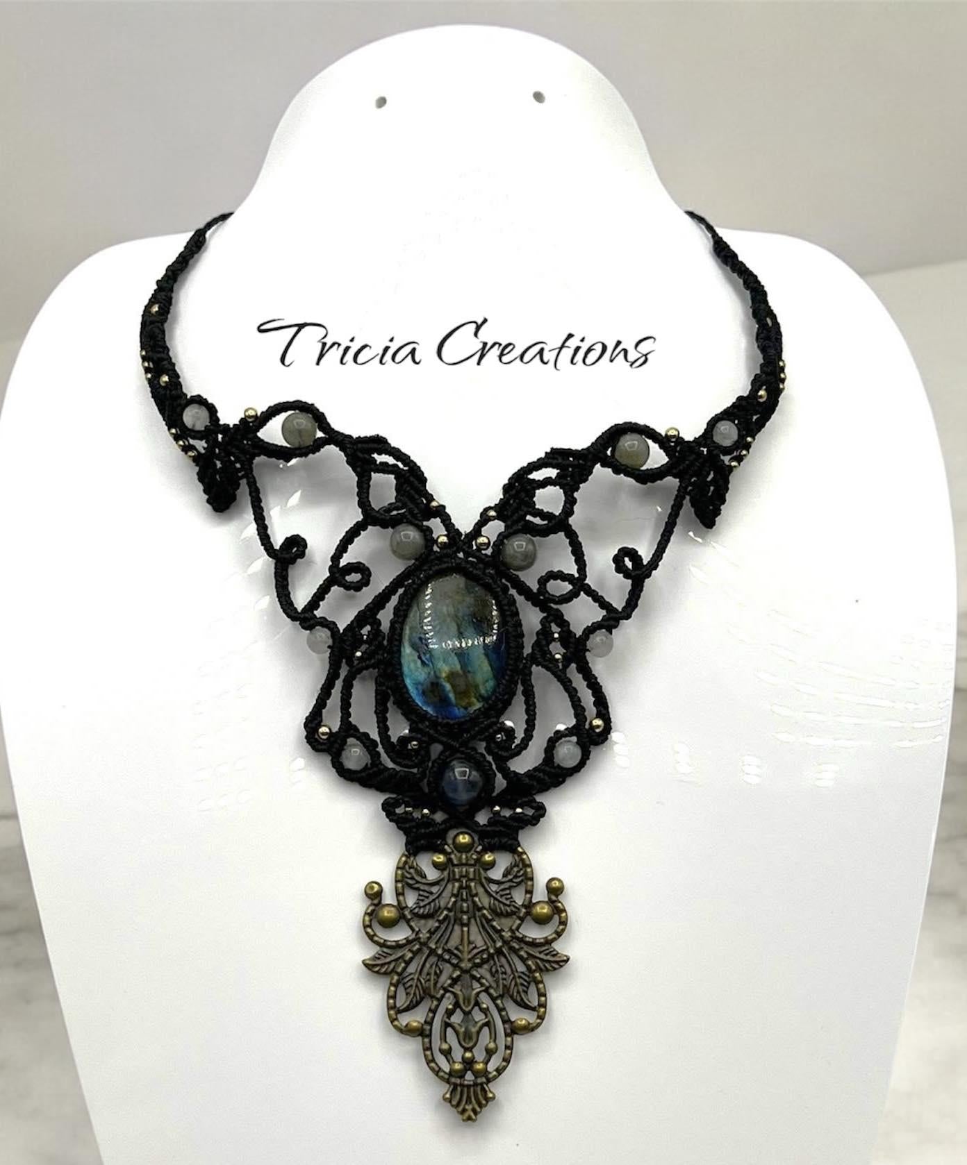 Collier - Plastron