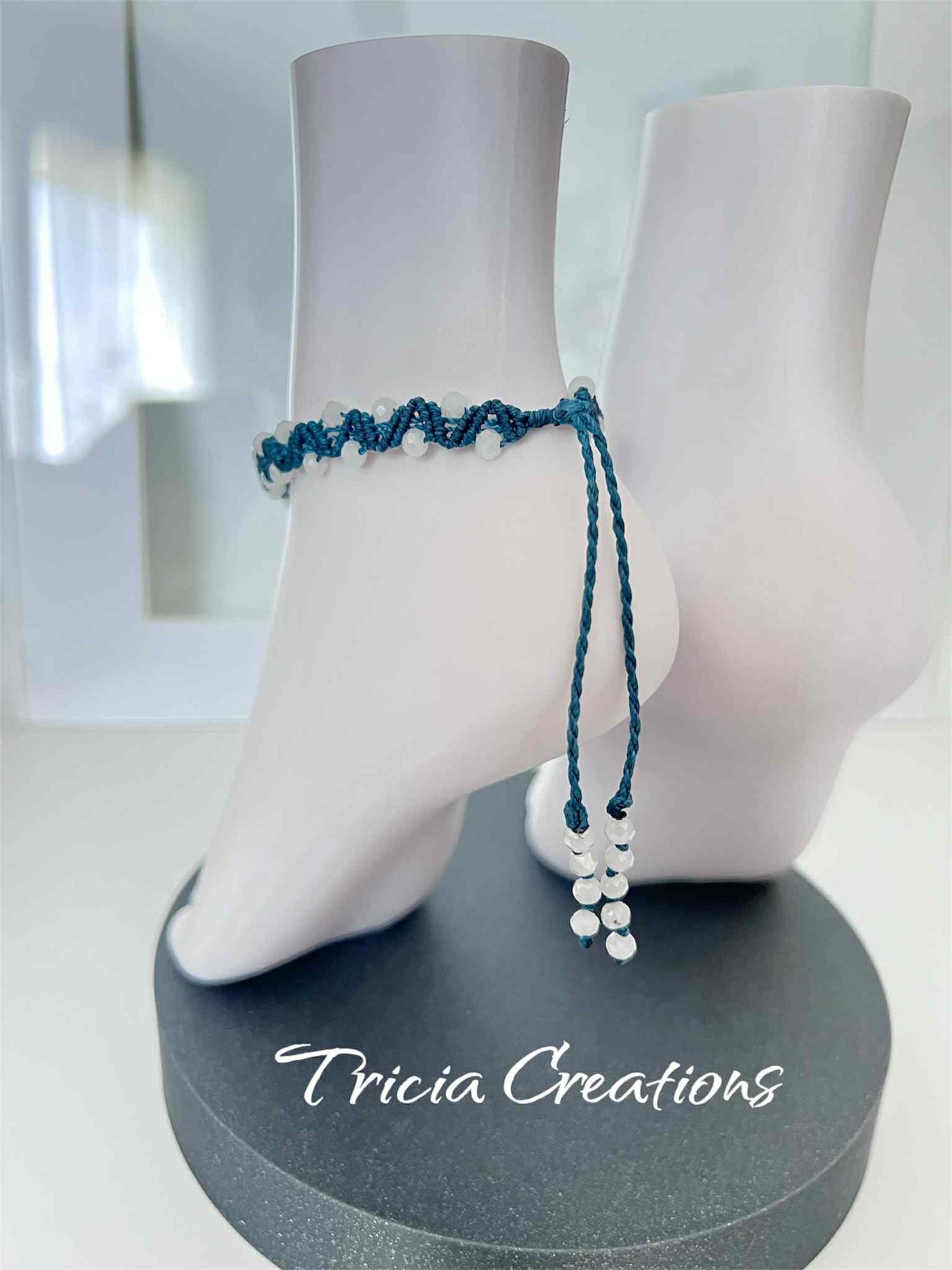 Bracelets de cheville et chevillières