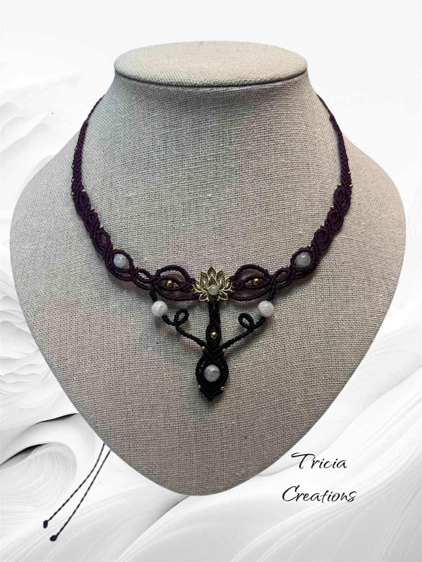 Collier : Pierre de lune