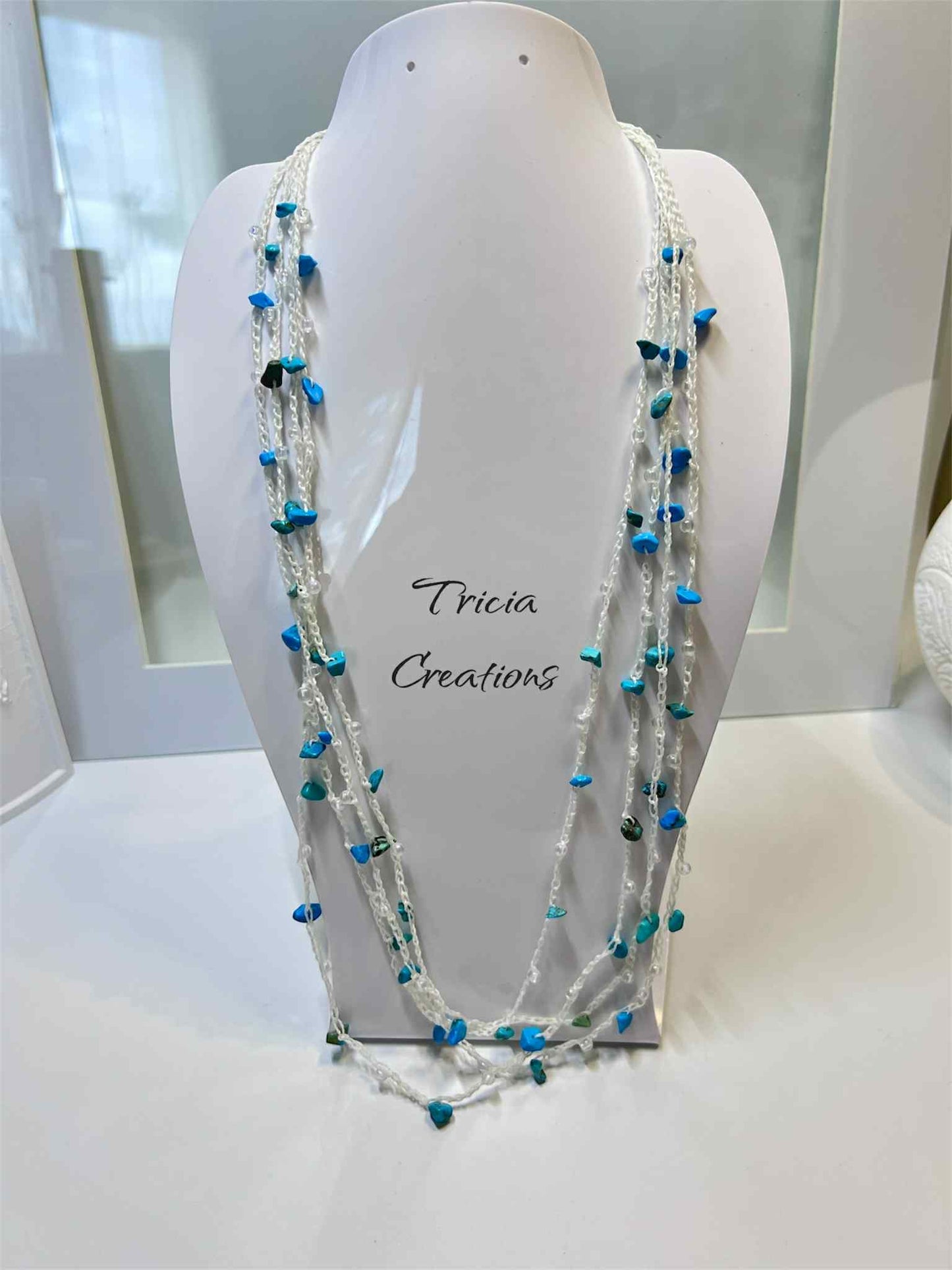 Collier Nomade, blanc et bleu