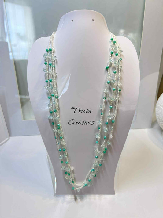 Collier Nomade vert et blanc