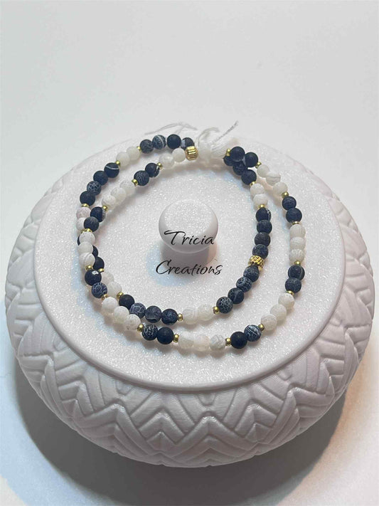 Duo de bracelets : blanc et gris noir