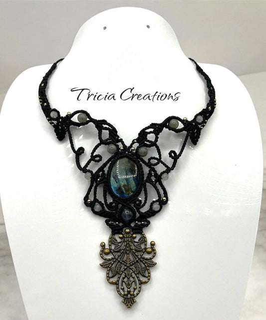 Collier - Plastron